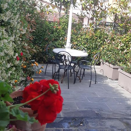 Villa Manuela Altopascio Esterno foto